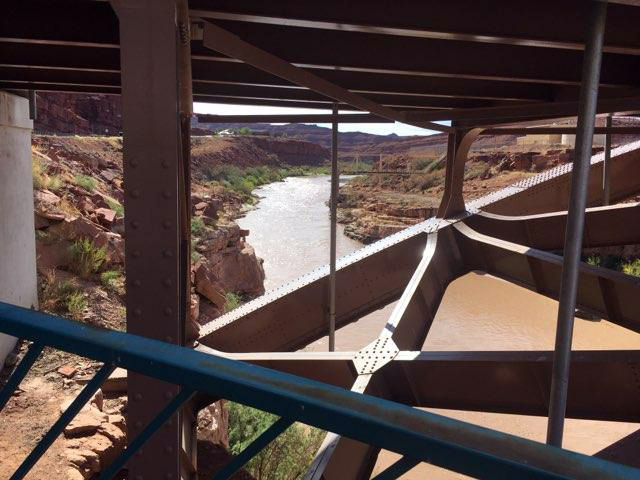 river from the bridge