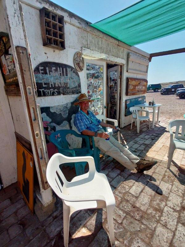 Tim found some shade