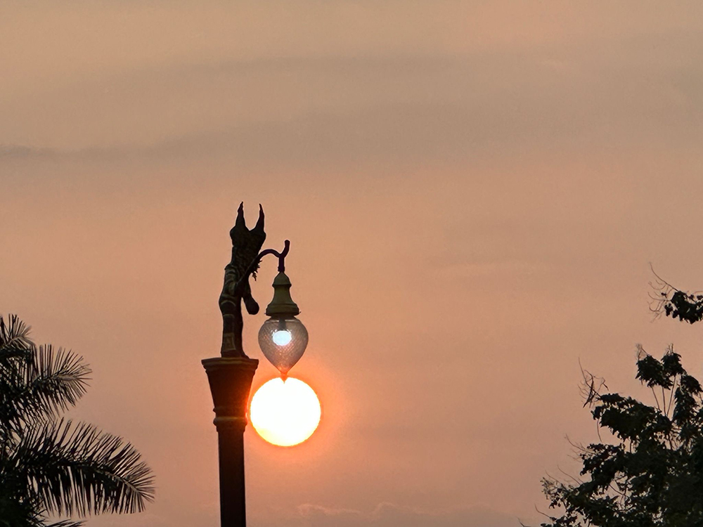 street lamp