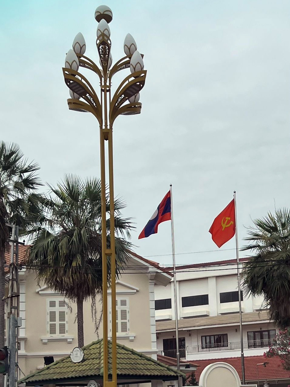 another ornate stree lamp