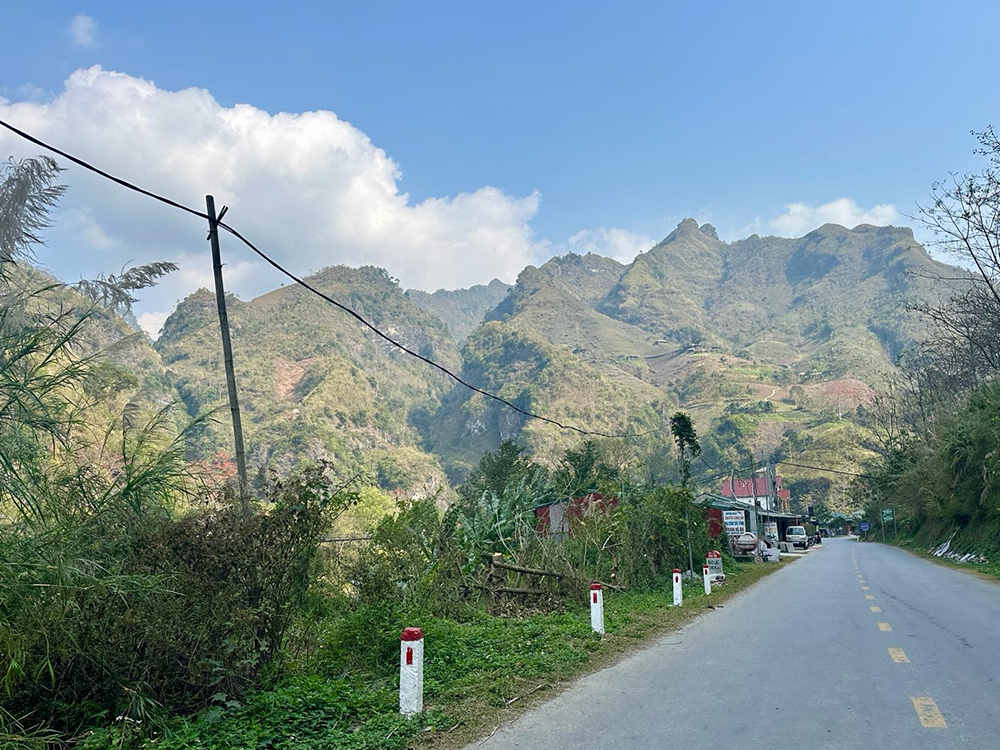 Paved Straighaway