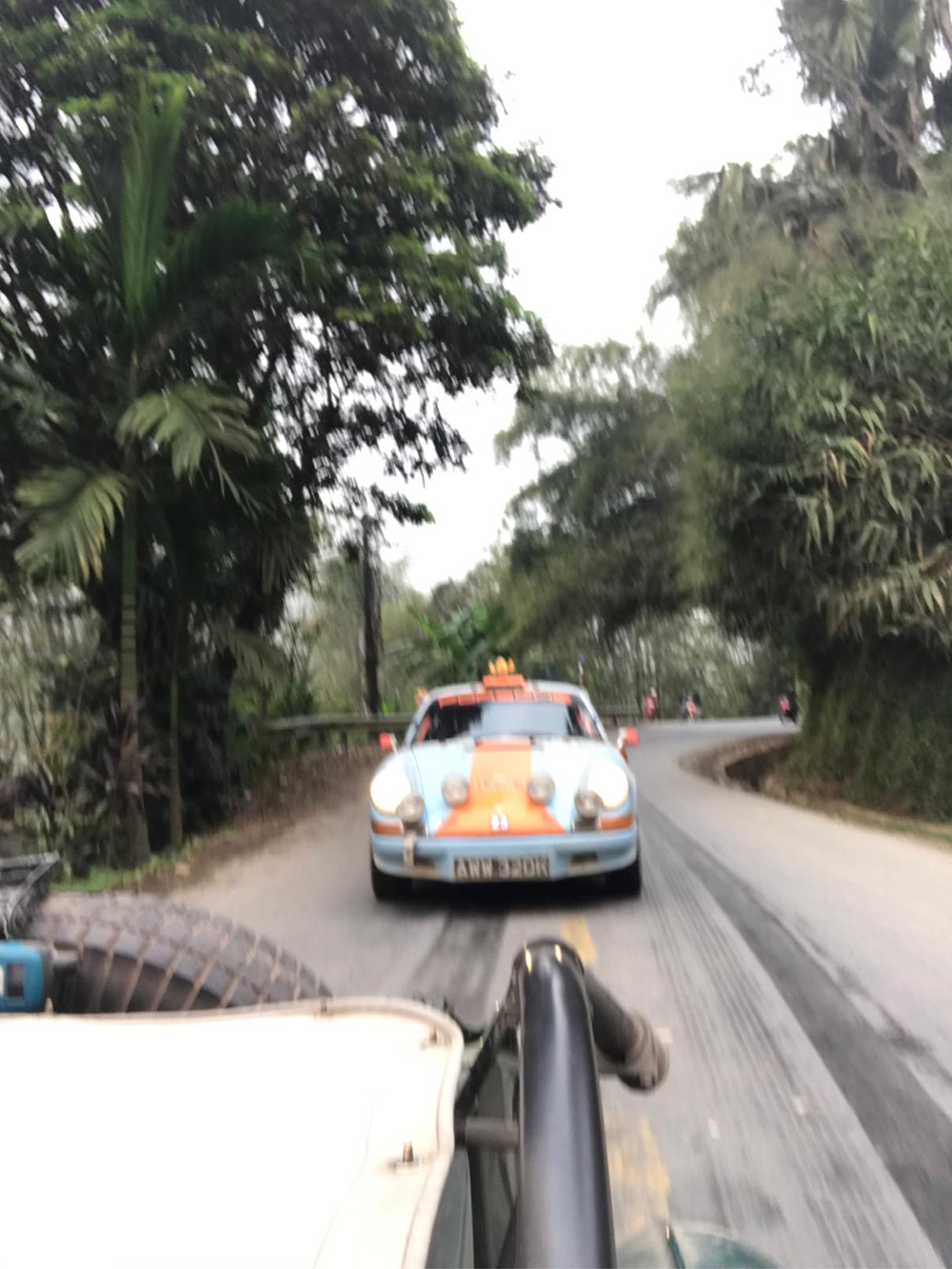 unfocused Porsche