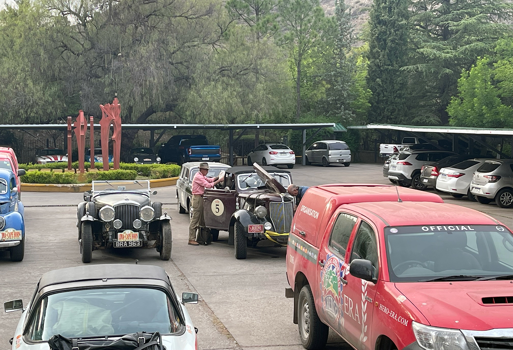 Hotel Parking
