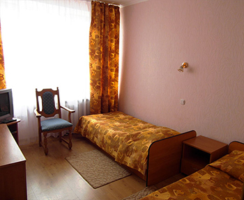 One-Star Hotel